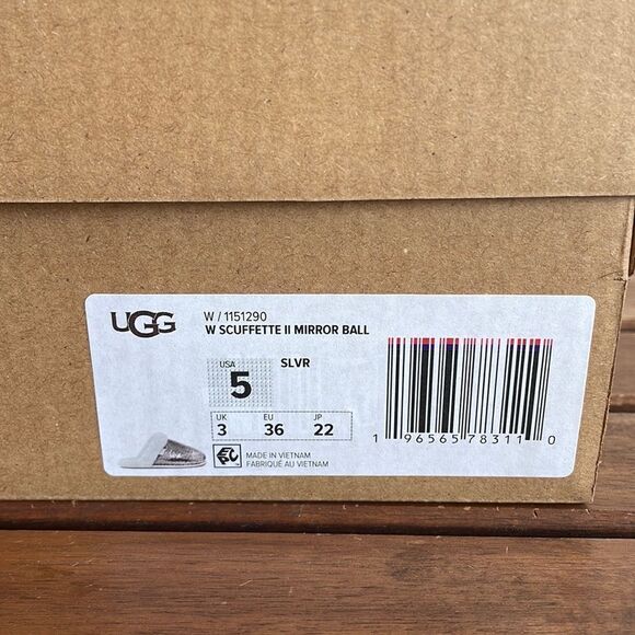 UGG Scuffette II Mirror Ball Slippers Silver Women Size 5 - Picture 15 of 15